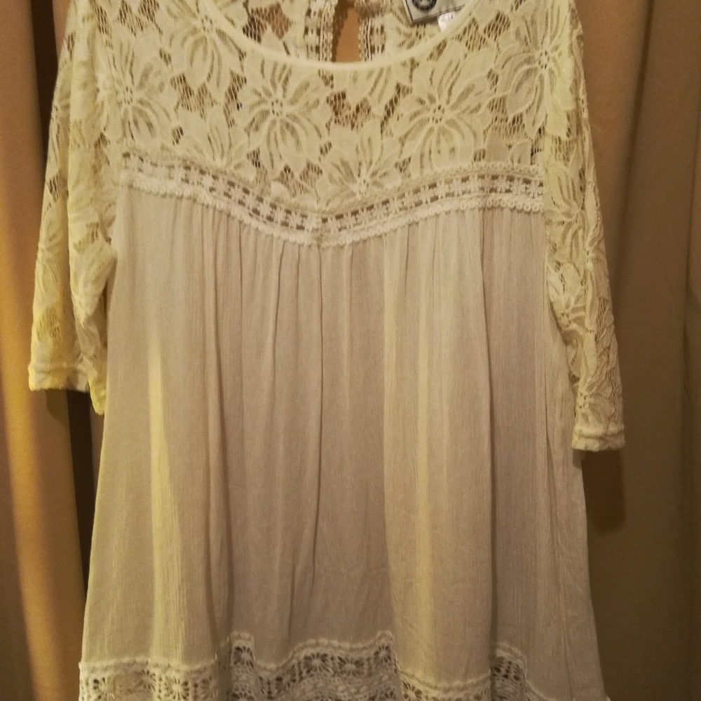Flowy top